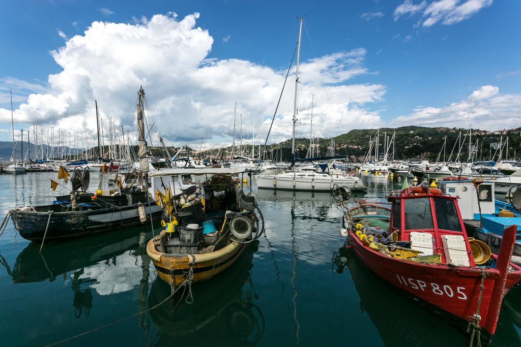Al Molo Sea View Rooms Lerici Exteriér fotografie