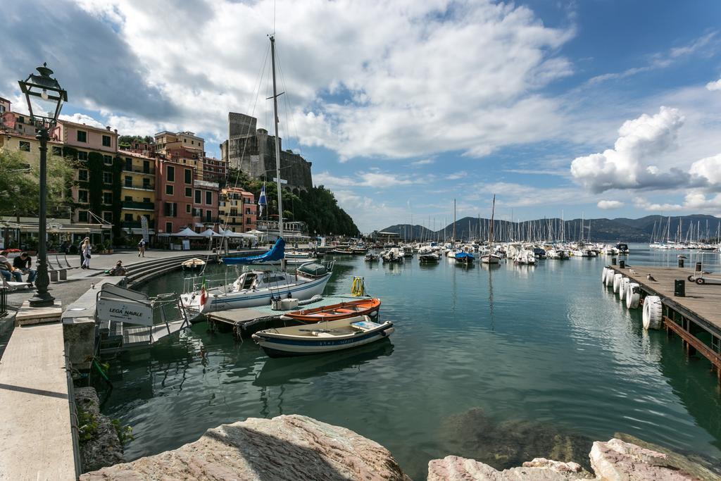 Al Molo Sea View Rooms Lerici Exteriér fotografie