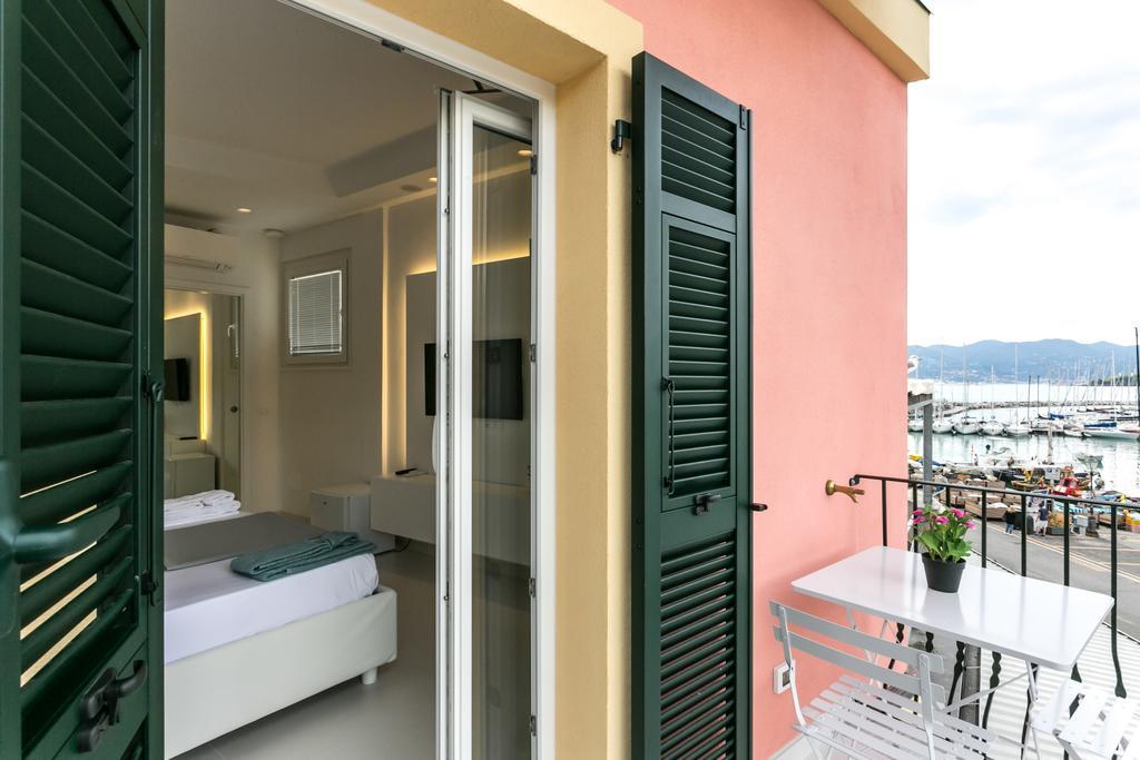 Al Molo Sea View Rooms Lerici Exteriér fotografie