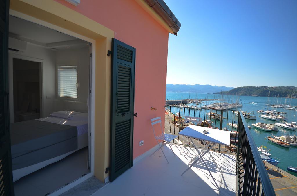 Al Molo Sea View Rooms Lerici Exteriér fotografie