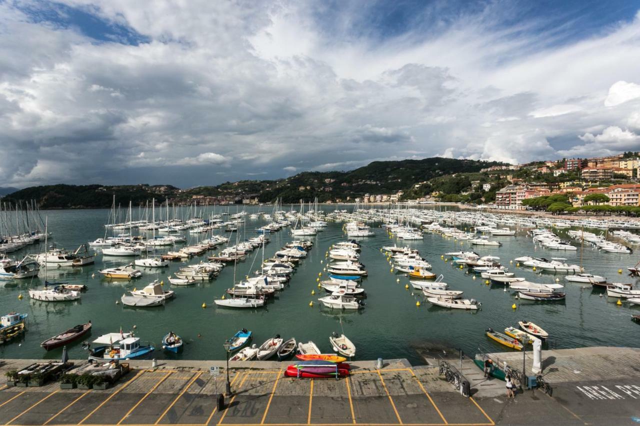 Al Molo Sea View Rooms Lerici Exteriér fotografie